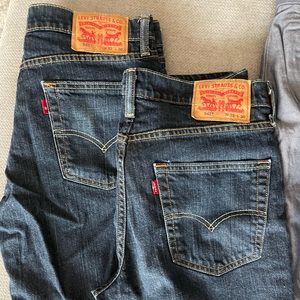 Men’s 541 Levi’s Dark Wash - Size 32x30